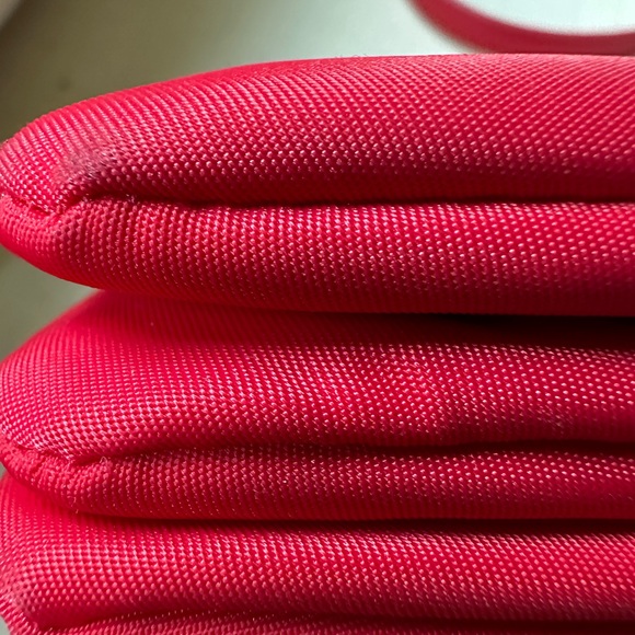 Kate Spade red nylon crossbody bag - Picture 9 of 10